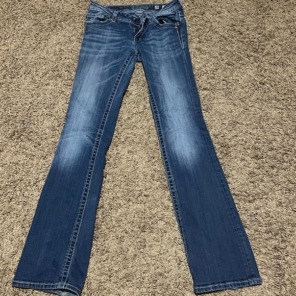 Miss Me Jeans - Picture 2 of 2